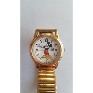 DISNEY Mickey Mouse "Molded Hands" Watch LORUS RRS378-2, Running